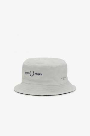 Fred Perry Reversible Bucket Men Hats White | 1739JGRQB