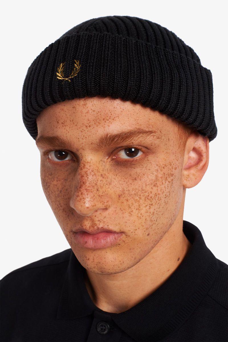 Fred Perry Short Ribbed Men Beanie Black | 5034NXZKA