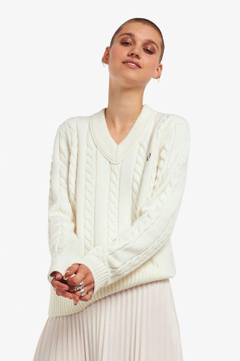 Fred Perry V-Neck Cable Knit Jumper Women Knitwear White | 4216ORMSB